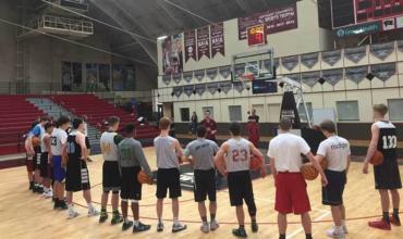 Basketball camps leadership whitworth gym training session spokane washington